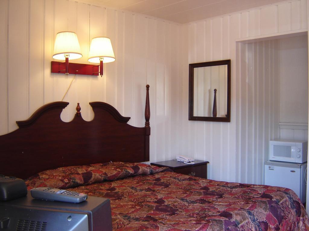 Hershey Travel Inn Стая снимка